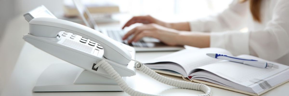 Choosing between cloud and on-site VoIP hosting: A guide for businesses